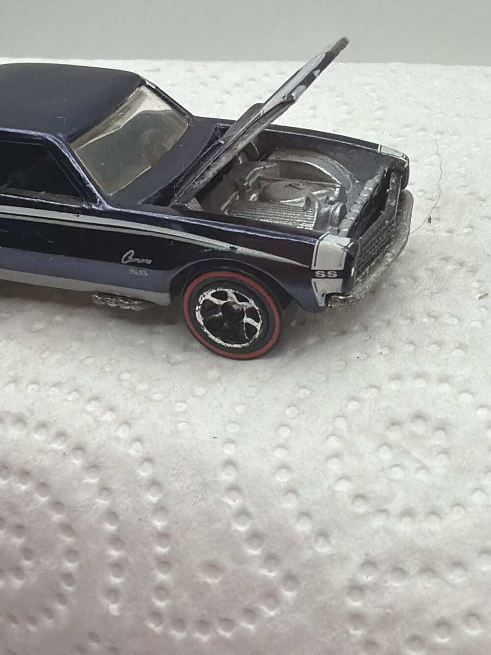 Hot Wheels Classics Series 1 1967 Chevy Camaro Spectraflame Purple with Redlines - Picture 2 of 10